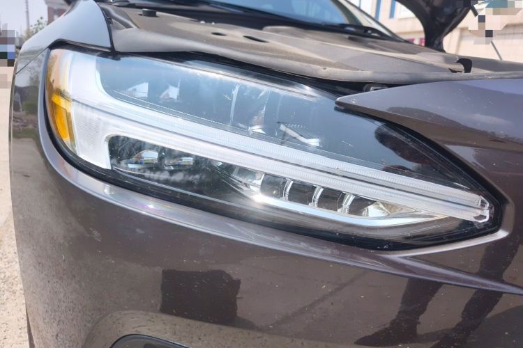Used Volvo S90 2025 B5 Zhiyuan Luxury Edition Right Front Headlight