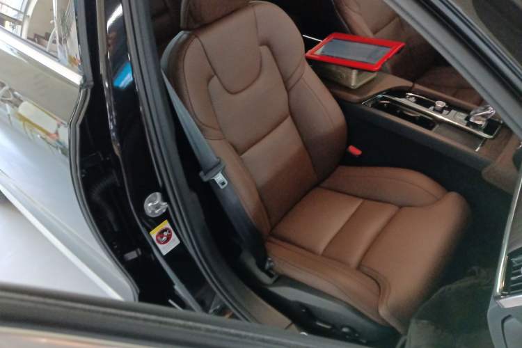 Used Volvo S90 2025 B5 Zhiya Luxury Edition Right Front Seat