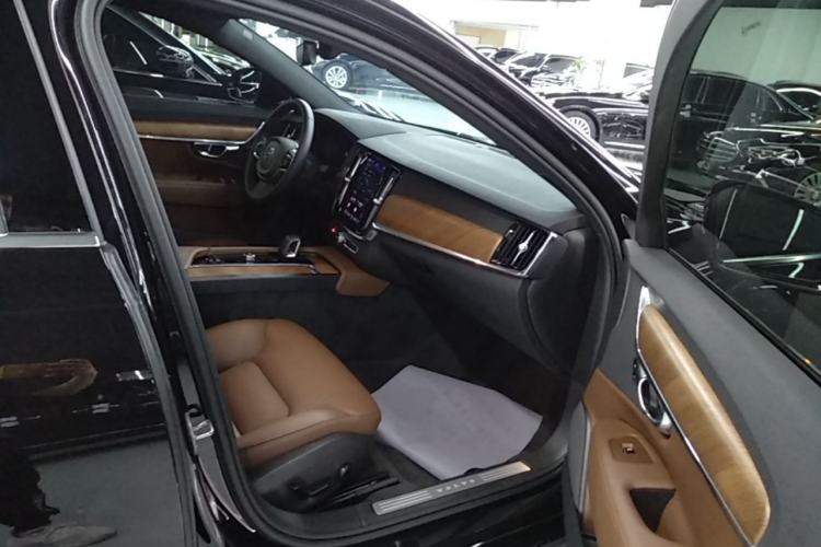 Used Volvo S90 2025 B5 Zhiyi Luxury Edition Right Front Seat