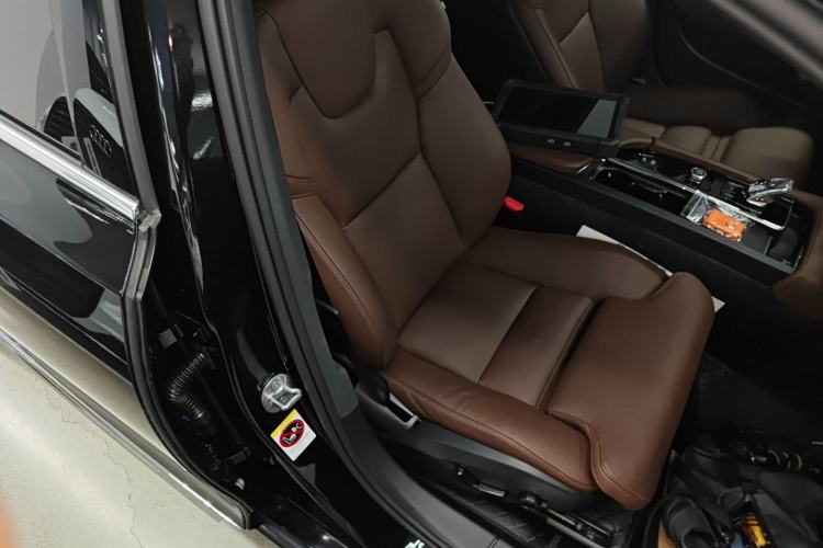 Used Volvo S90 2025 B5 Zhiyuan Luxury Edition Right Front Seat