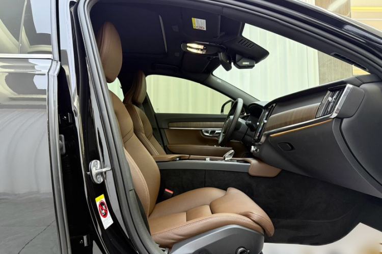 Used Volvo S90 2025 B5 Zhiyuan Luxury Edition Right Front Seat
