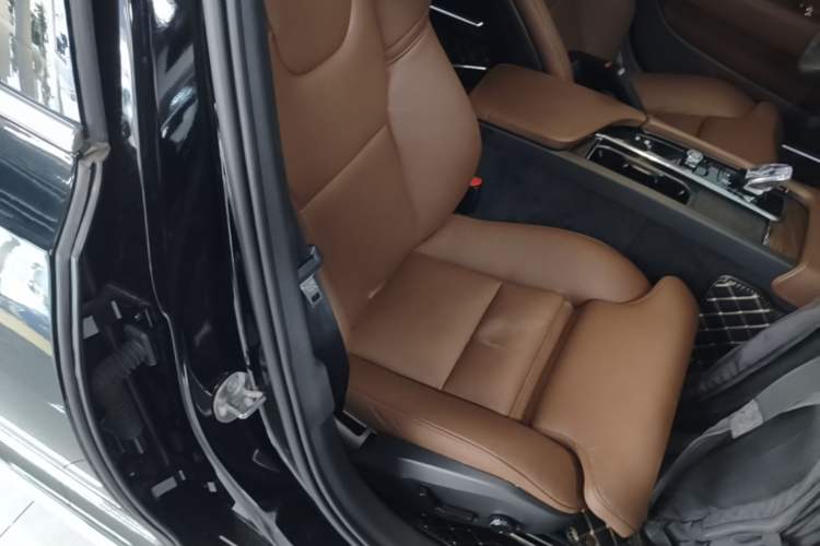 Used Volvo S90 2025 B5 Zhiyuan Luxury Edition Right Front Seat