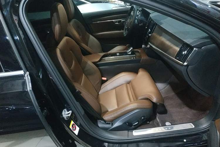 Used Volvo S90 2025 B5 Zhiya Luxury Edition Right Front Seat