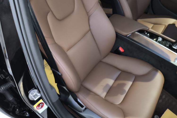 Used Volvo S90 2025 B5 Zhiyi Luxury Edition Right Front Seat