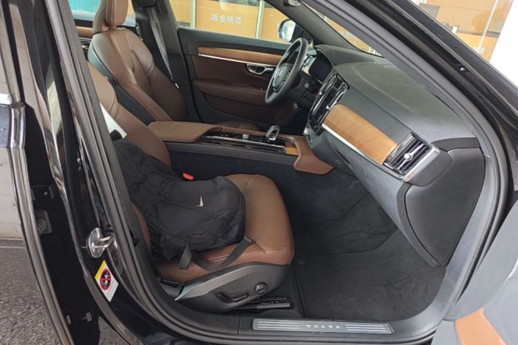 Used Volvo S90 2025 B5 Zhiyi Luxury Edition Right Front Seat