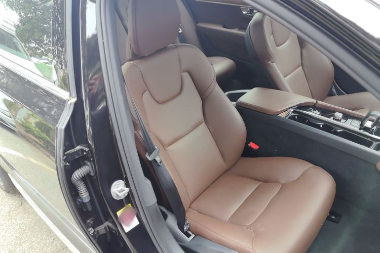 Used Volvo S90 2025 B5 Zhiyi Luxury Edition Right Front Seat