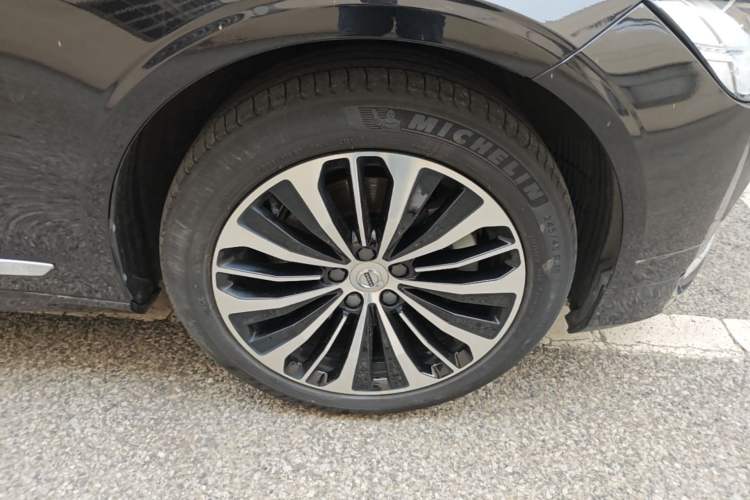 Used Volvo S90 2025 B5 Zhiyi Luxury Edition Right Front Wheel Hub