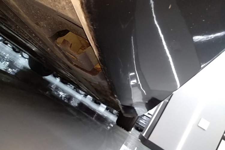 Used Volvo S90 2025 B5 Zhiyi Luxury Edition Right Side Sill