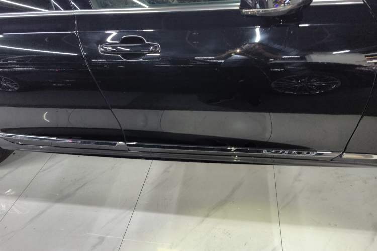 Used Volvo S90 2025 B5 Zhiyuan Luxury Edition Right Side Sill
