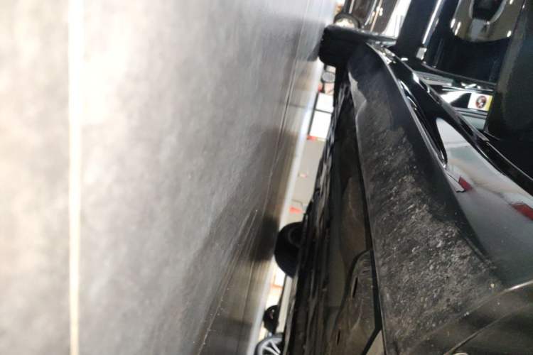 Used Volvo S90 2025 B5 Zhiyi Luxury Edition Right Side Sill