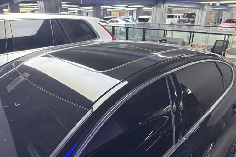 Used Volvo S90 2025 B5 Zhiya Luxury Edition Roof