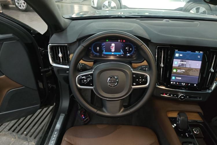 Used Volvo S90 2025 B5 Zhiyi Luxury Edition Steering Wheel