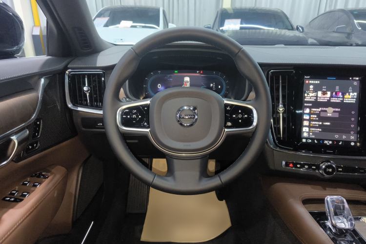 Used Volvo S90 2025 B5 Zhiyuan Luxury Edition Steering Wheel