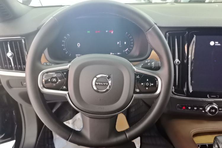 Used Volvo S90 2025 B5 Zhiyi Luxury Edition Steering Wheel