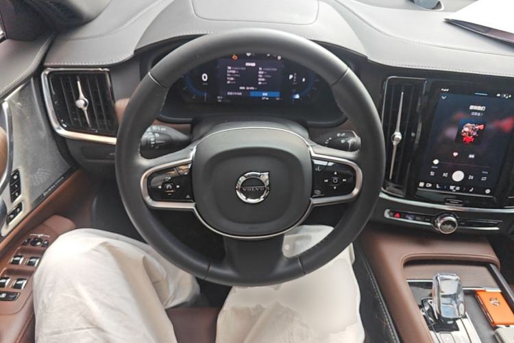Used Volvo S90 2025 B5 Zhiya Luxury Edition Steering Wheel