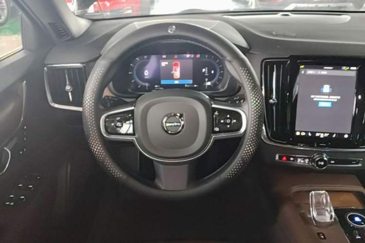 Used Volvo S90 2025 B5 Zhiyi Luxury Edition Steering Wheel