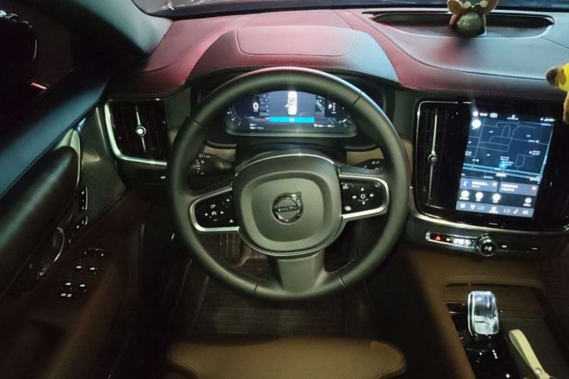 Used Volvo S90 2025 B5 Zhiyuan Luxury Edition Steering Wheel