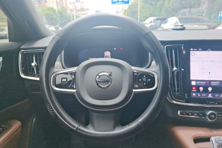 Used Volvo S90 2025 B5 Zhiyuan Luxury Edition Steering Wheel