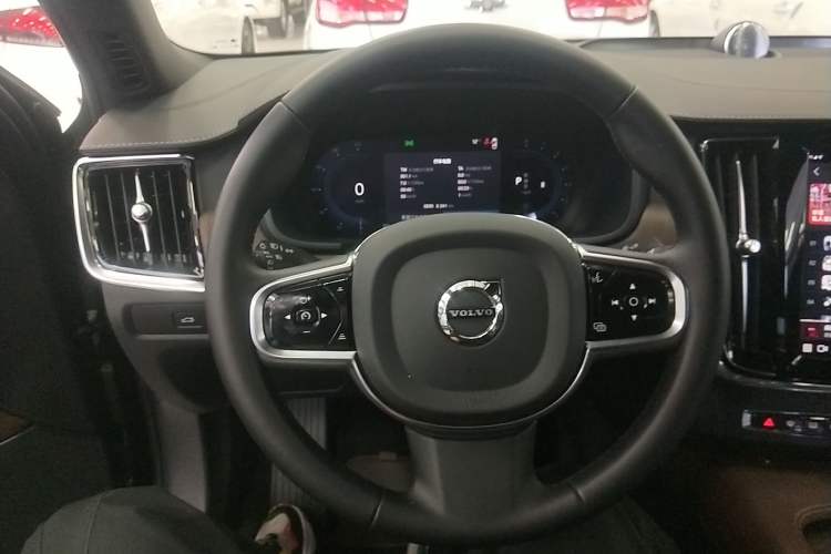 Used Volvo S90 2025 B5 Zhiya Luxury Edition Steering Wheel