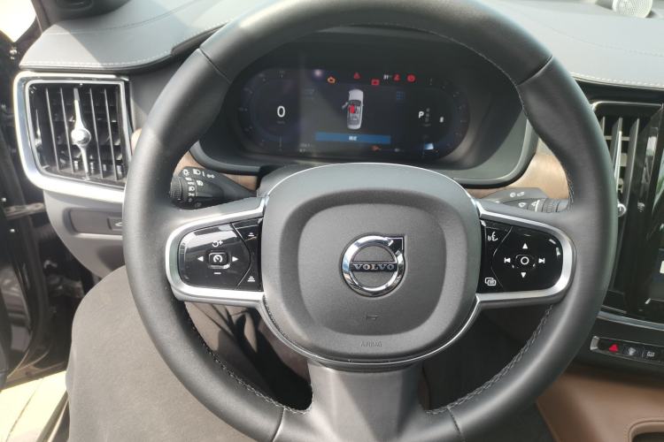 Used Volvo S90 2025 B5 Zhiya Luxury Edition Steering Wheel