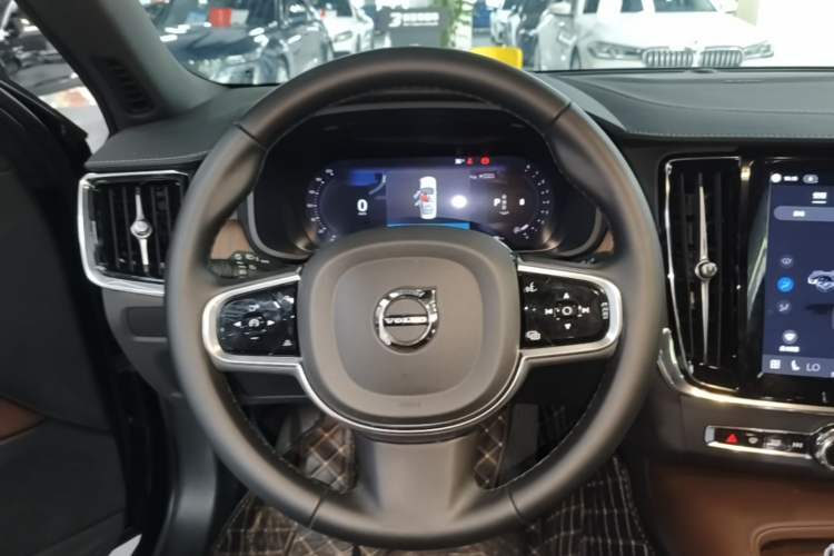Used Volvo S90 2025 B5 Zhiyuan Luxury Edition Steering Wheel