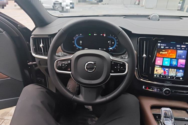 Used Volvo S90 2025 B5 Zhiya Luxury Edition Steering Wheel