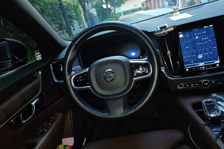 Used Volvo S90 2025 B5 Zhiyuan Luxury Edition Steering Wheel