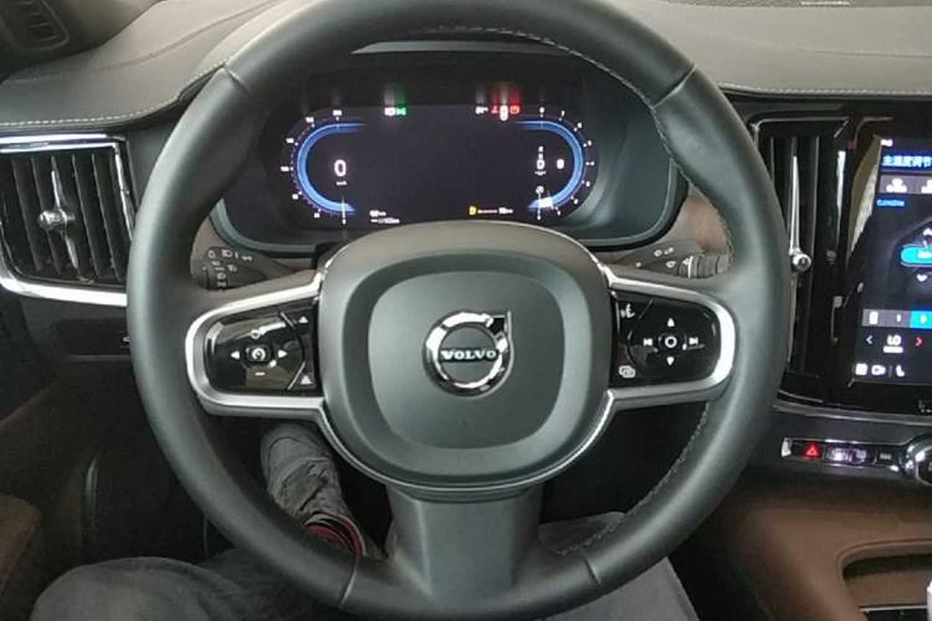 Used Volvo S90 2025 B5 Zhiyuan Luxury Edition Steering Wheel