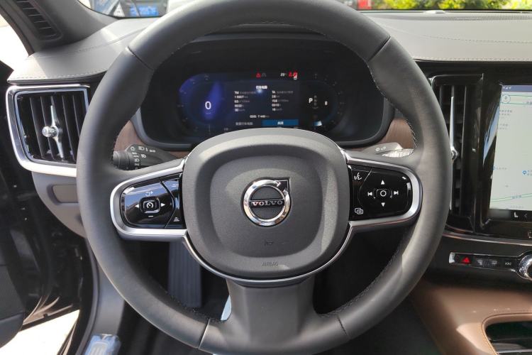 Used Volvo S90 2025 B5 Zhiyuan Luxury Edition Steering Wheel