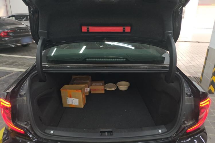 Used Volvo S90 2025 B5 Zhiyi Luxury Edition Trunk