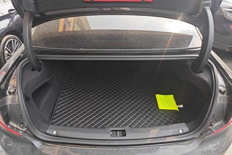 Used Volvo S90 2025 B5 Zhiya Luxury Edition Trunk