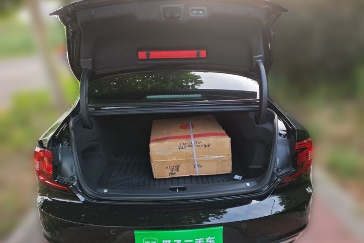 Used Volvo S90 2025 B5 Zhiyi Luxury Edition Trunk