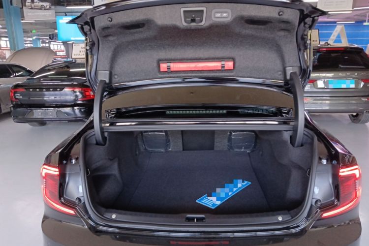 Used Volvo S90 2025 B5 Zhiya Luxury Edition Trunk