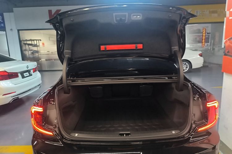Used Volvo S90 2025 B5 Zhiya Luxury Edition Trunk