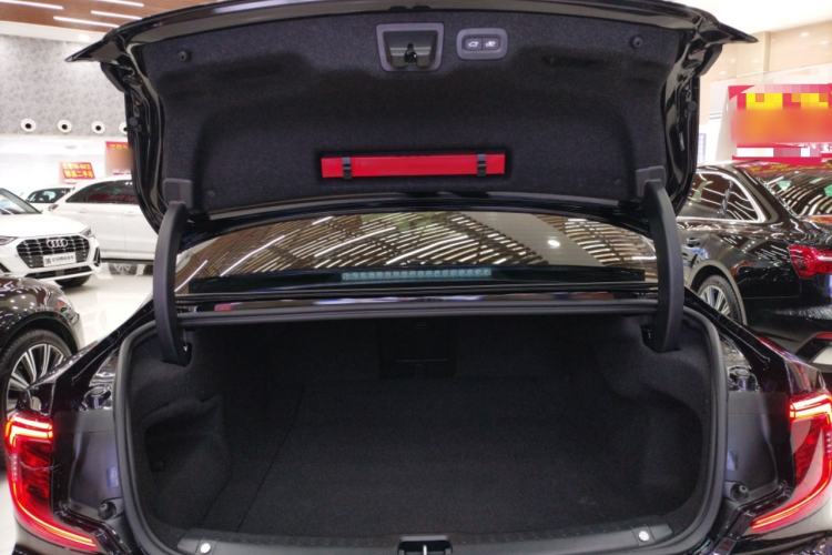 Used Volvo S90 2025 B5 Zhiyi Luxury Edition Trunk