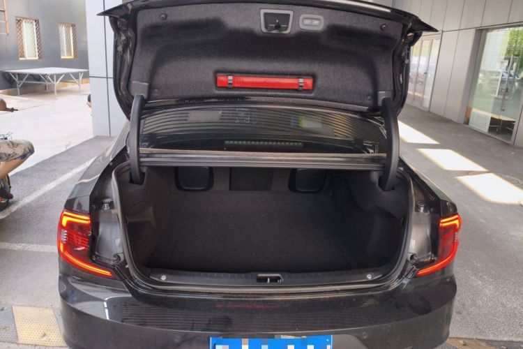 Used Volvo S90 2025 B5 Zhiya Luxury Edition Trunk