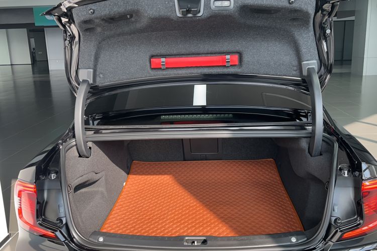 Used Volvo S90 2025 B5 Zhiyuan Luxury Edition Trunk