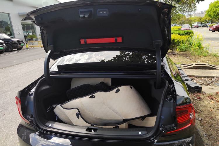 Used Volvo S90 2025 B5 Zhiyuan Luxury Edition Trunk