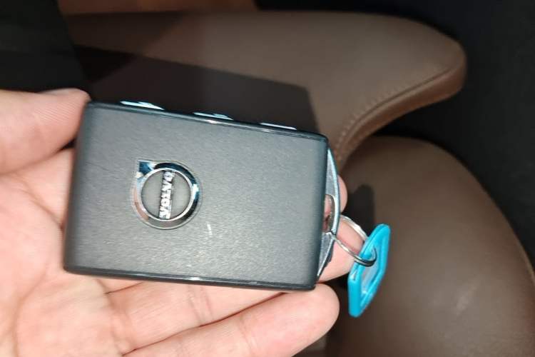 Used Volvo S90 2025 B5 Zhiyuan Luxury Edition Vehicle Key