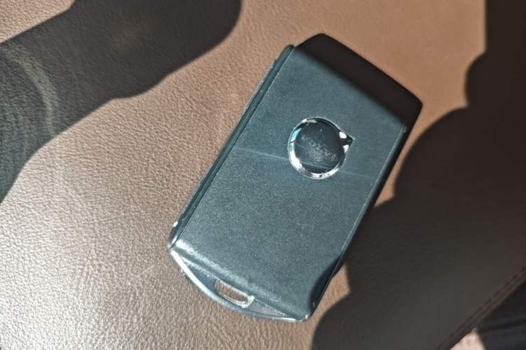 Used Volvo S90 2025 B5 Zhiya Luxury Edition Vehicle Key