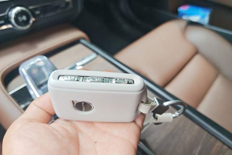 Used Volvo S90 2025 B5 Zhiyuan Luxury Edition Vehicle Key