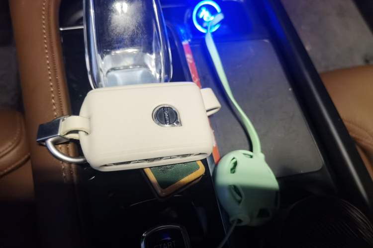 Used Volvo S90 2025 B5 Zhiyuan Luxury Edition Vehicle Key