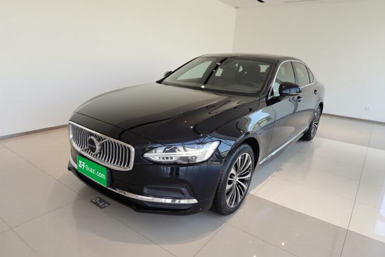 Volvo S90 2025 B5 Zhiyi Luxury Edition
