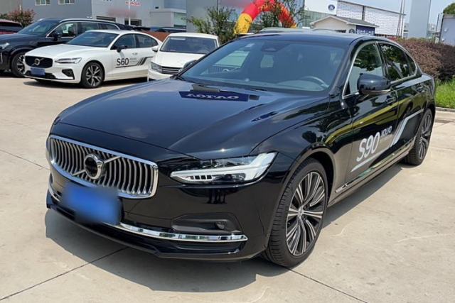 Used Volvo S90 2025 B5 Zhiya Luxury Edition