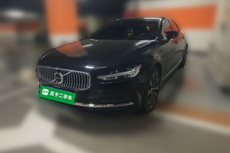Volvo S90 2025 B5 Zhiyuan Luxury Edition