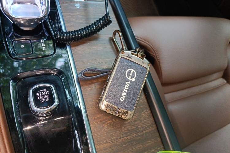 Used Volvo S90 2025 B5 Zhiyuan Luxury Edition Vehicle Key