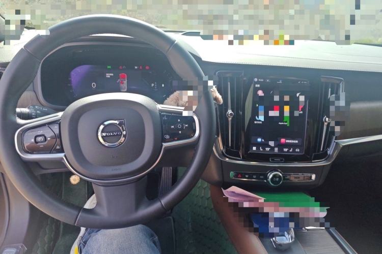 Used Volvo S90 2025 B5 Zhiya Luxury Edition Center Console