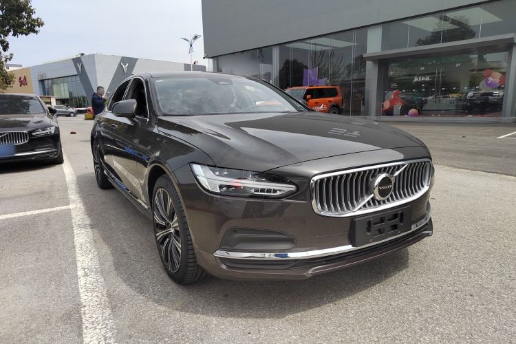 Used Volvo S90 2025 B5 Zhiyuan Luxury Edition Exterior 1