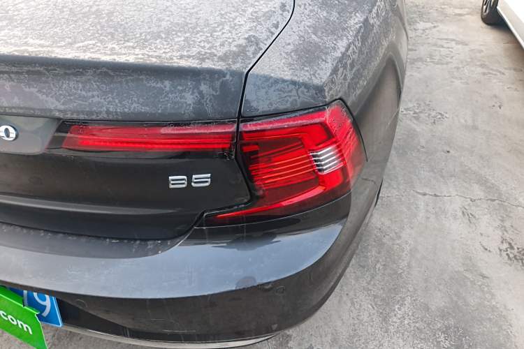 Used Volvo S90 2025 B5 Zhiyi Luxury Edition Exterior 2