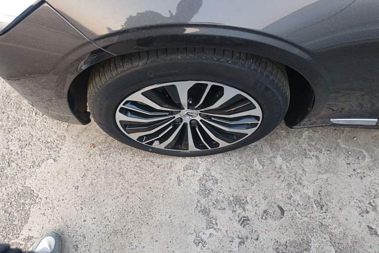 Used Volvo S90 2025 B5 Zhiyi Luxury Edition Exterior 3